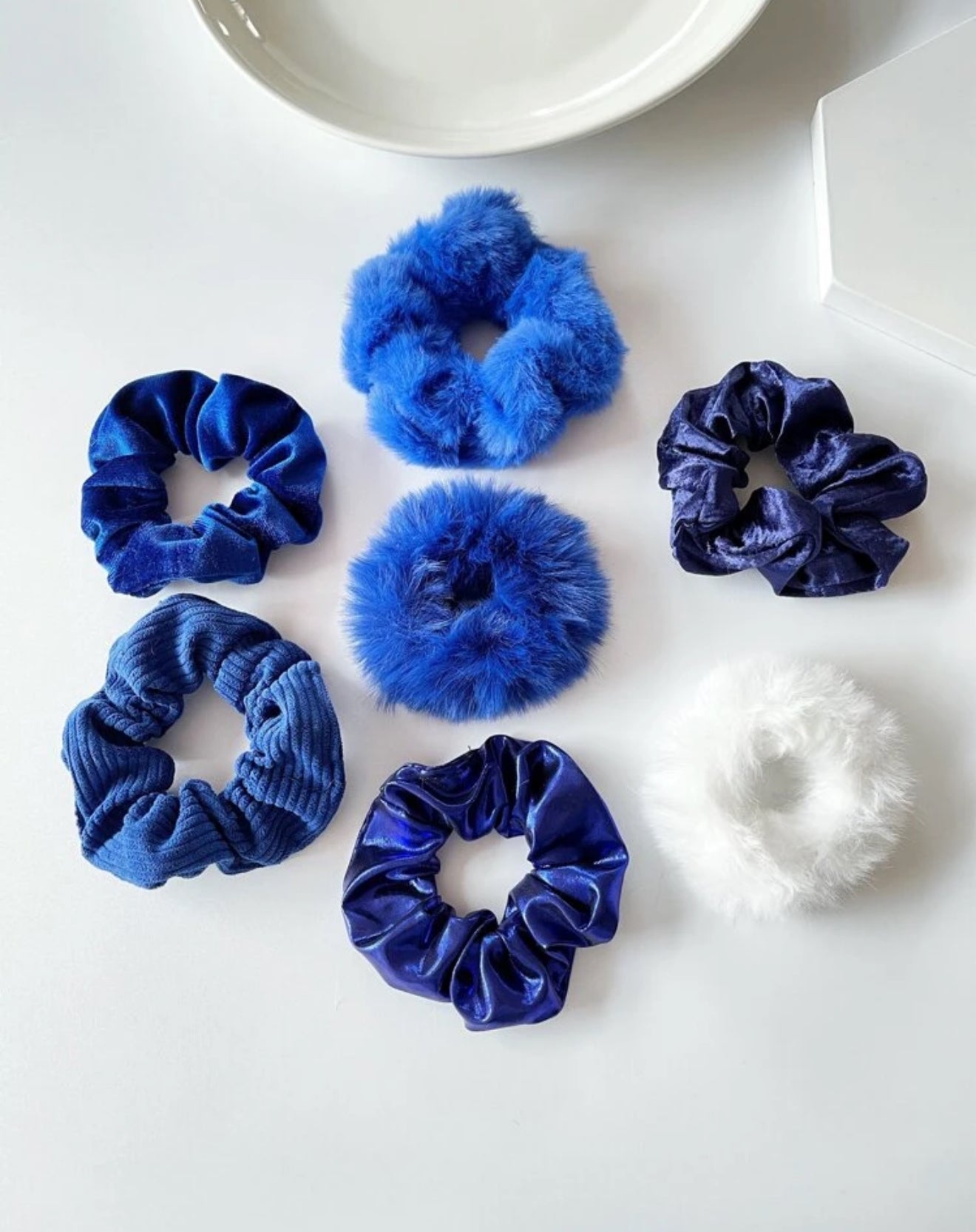 7 Pc Blue Fleece Thick Hair Scrunchie Set