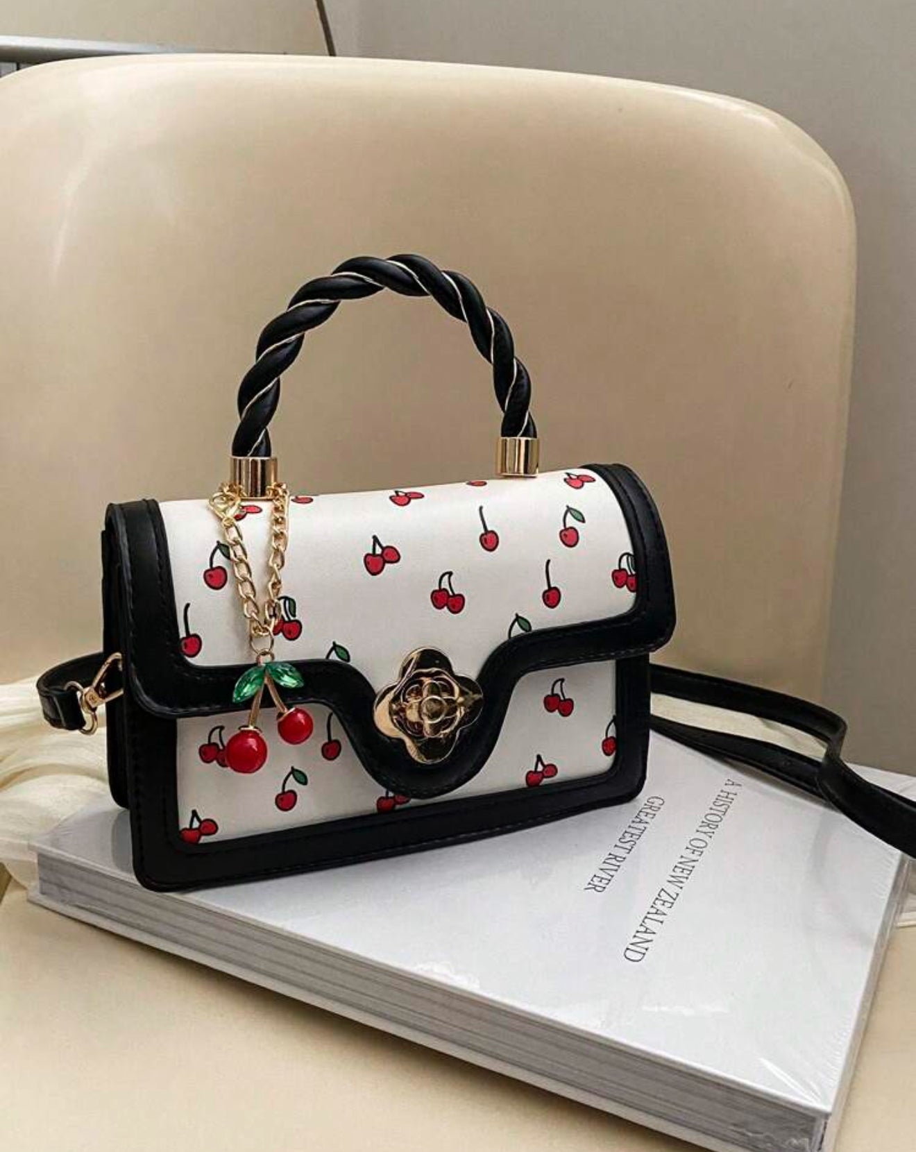 Cute Cherry Printed Fashionable High-Class Lady Square PU Handbag
